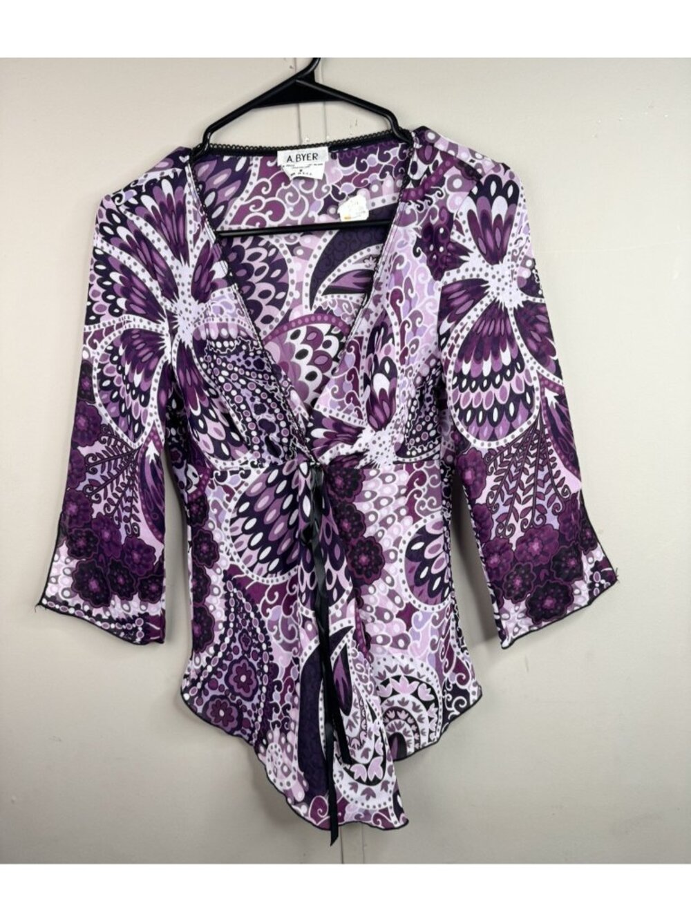 A. Byer Size M Womens Top Purple Print V Neck Long Sleeve Gathered At Chest